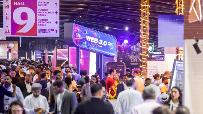 Blockchain Summit x Fintech Surge