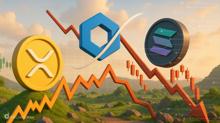 XRP fails to consolidate above 2.5 SOL crashes while LINK approaches death cross 1