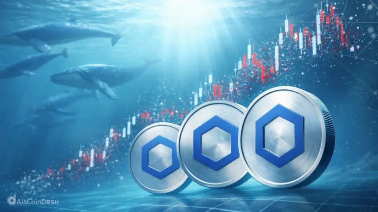 LINK struggles as Chainlink tokens sit below price charts, with whales accumulating in the background.
